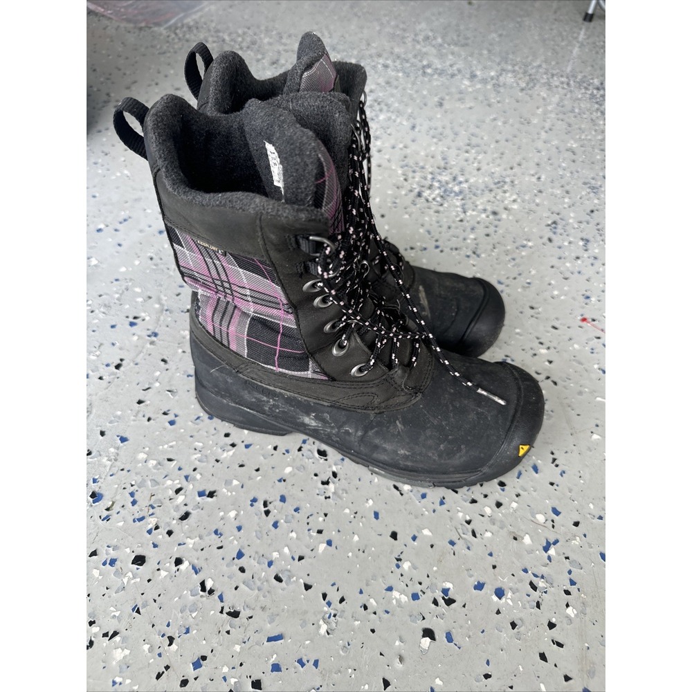 Keen Dry Snowden Black Pink Plaid Lace Up Winter Boot Lined Size 8.5 Women Rip